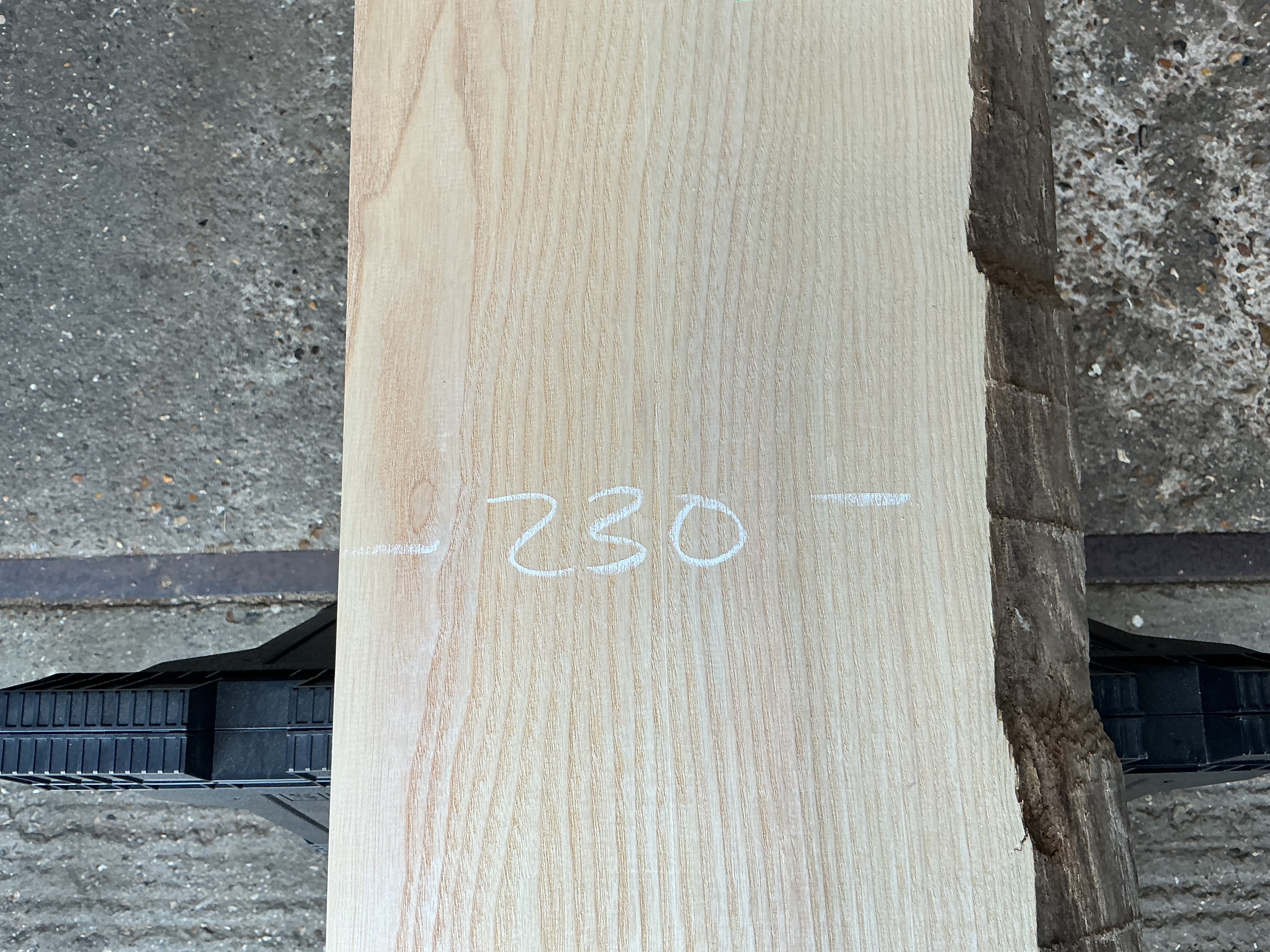 English Ash Timber 02/26 - Surrey Timbers ltd