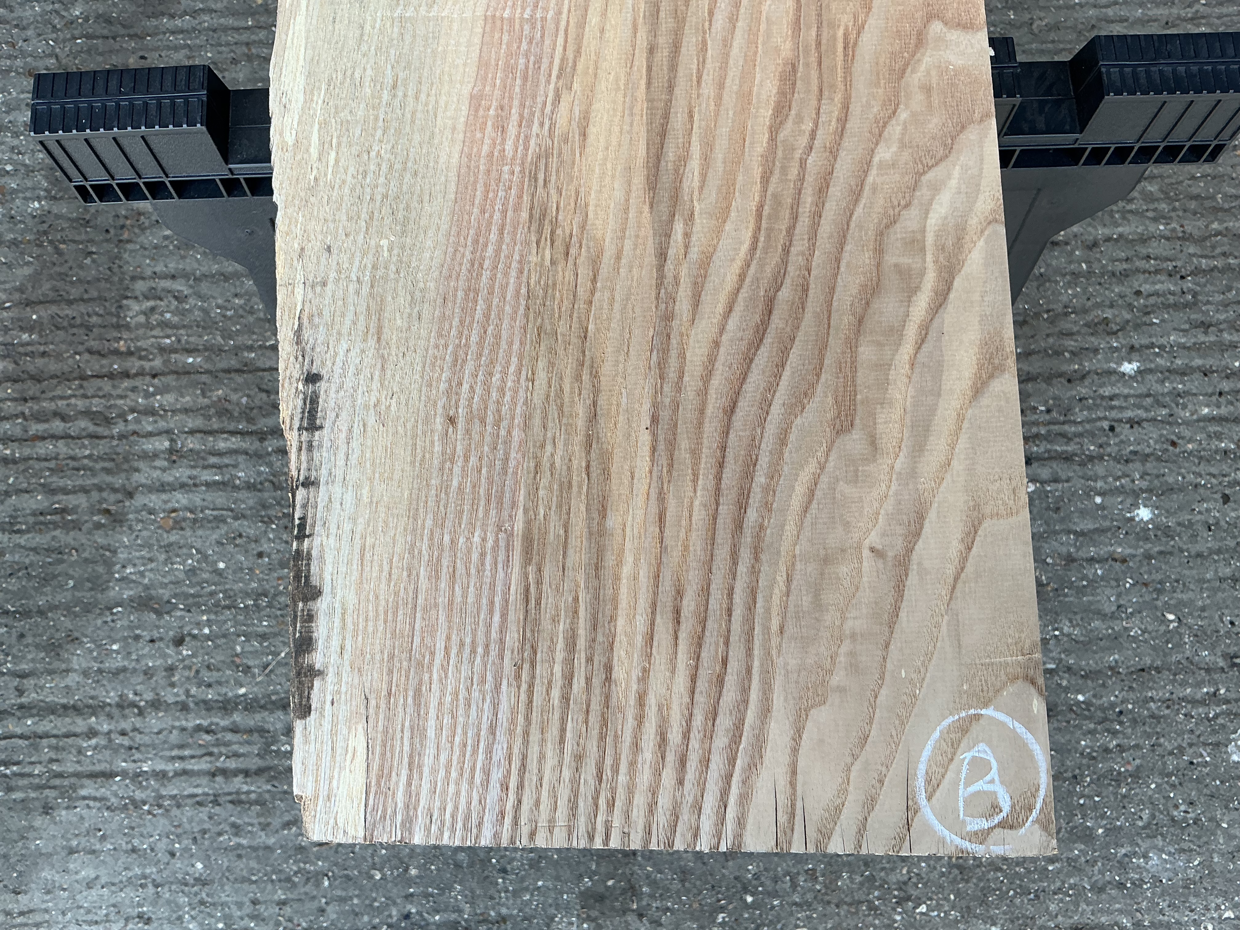 English Ash Timber 02/26 - Surrey Timbers ltd