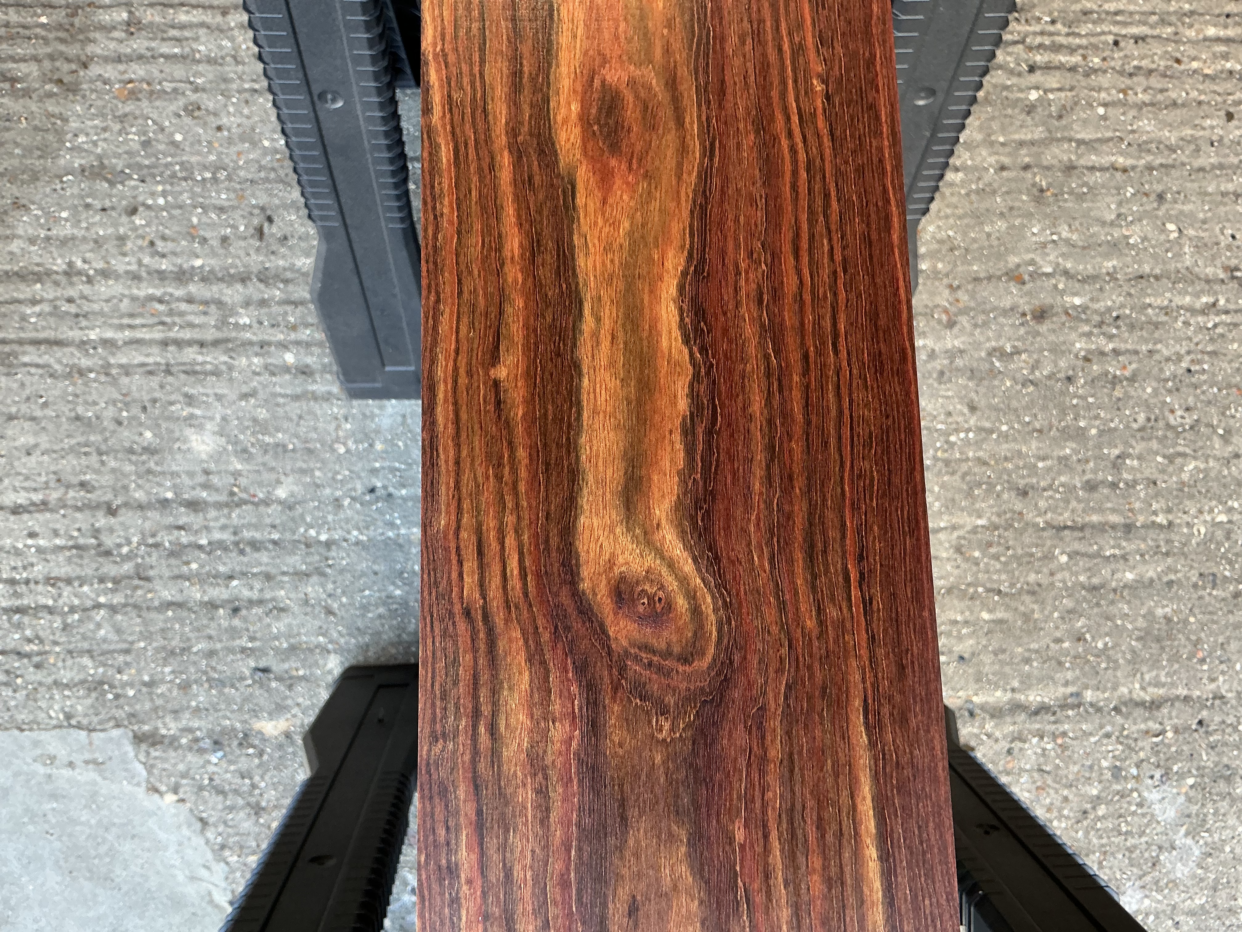 CheChen Timber